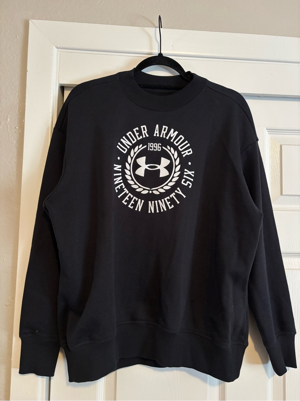 Under Armour Crewneck Sweatshirt